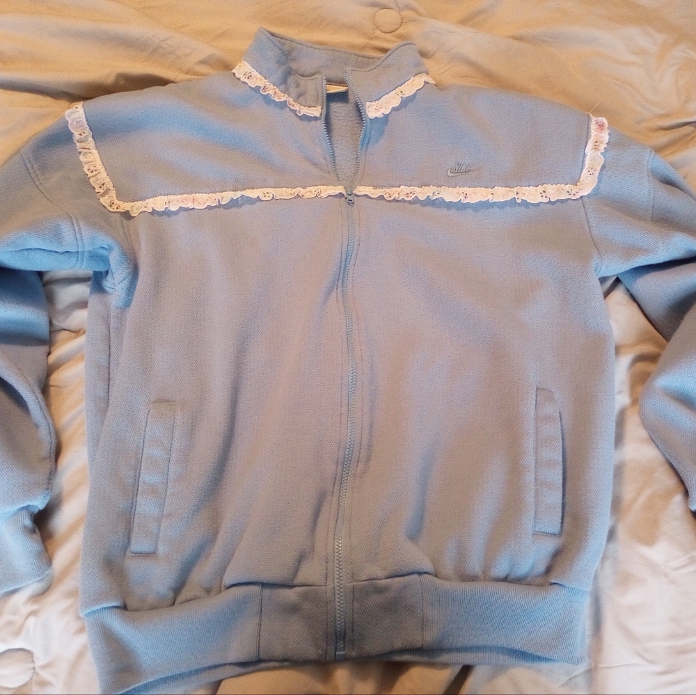 Nike Lace Embellished Grannycore Cottage Chic Jacket Unique Baby Blue Size Large